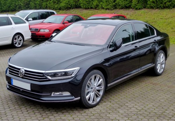 VW Passat B8 Limousine 2.0 TDI Highline